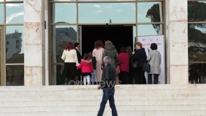 Më pak shikues në teatër, INSTAT: Rritet numri i shfaqjeve por bie frekuentimi