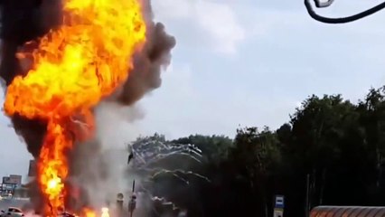 ◆【爆発】制御不能…爆発の瞬間にビビる【衝撃】extreme explosion scene