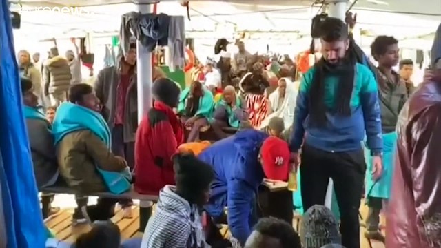 363 personas a bordo del Open Arms podrán desembarcar en Pozzalo tras activarse el mecanismo europeo