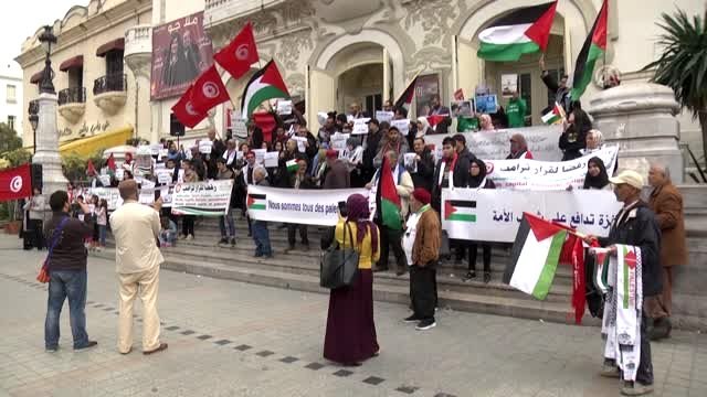 Tunus'ta ABD'nin sözde barış planı protesto edildi