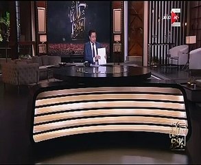 خالد أبو بكر يعرض تقريرا يظهر فيه الملك سلمان بالزي العسكري في العدوان الثلاثي