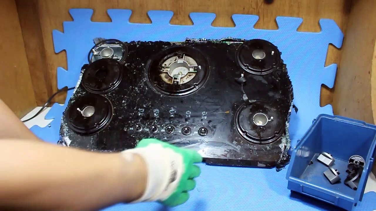 explosão do tampo de vidro cooktop