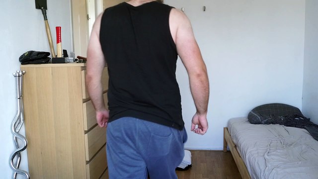 15 KG + 1,19 KG hexagonal dumbbell pinch grip lifts with right x 9