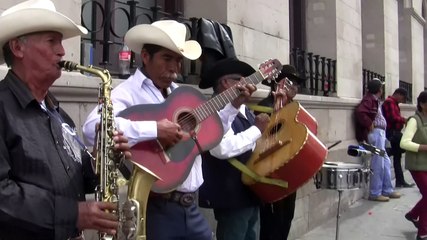 CUMBIA DE NICOLAS   &  juan cortez  de chihuahua