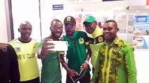 De retour à Kinshasa Ricky Tulenge accueilli en prince par les supporters  de Vita Club | SUIVEZ