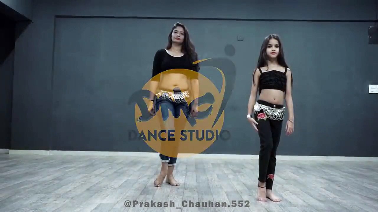 Garmi_song_street_dancer_3d_varun_d_nora_f_shraddha_k_badshah_dmc_dance_studio_720p