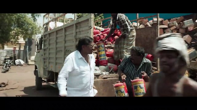 Irandam Ulagaporin Kadaisi Gundu - Movie Leaf 03