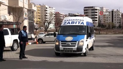 Şanlıurfa’da deprem sonrası kayan cami minaresi yıkıldı