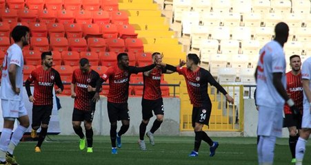 Son Dakika: Lider Sivasspor, Gaziantep'te dağıldı: 5-1