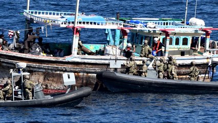 청해부대, 표류 중인 이란 선박 구조 / YTN