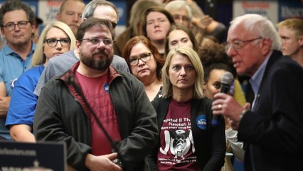 US election campaign: presidential candidates test waters in Iowa