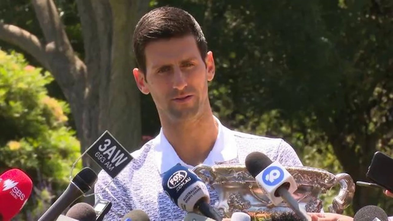 AUSTRALIAN OPEN 2020 : Novac Djokovic presents his eighth Australian Open trophy to the media | ATP CUP 2020