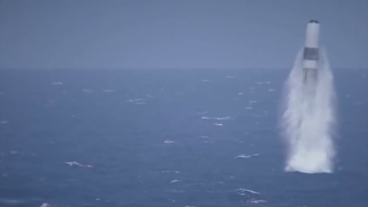 Military weapon Navy Surfaced 3 Nuclear-Submarines To Scare China