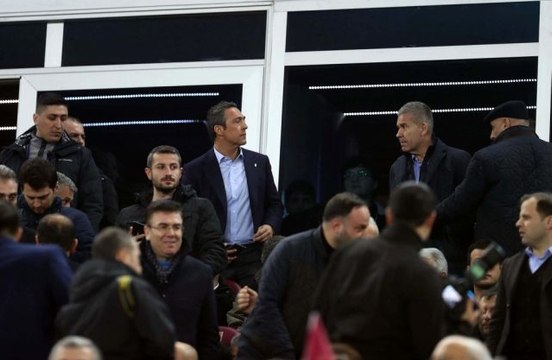 Ali Koç, Trabzonspor maçı sonrası soyunma odasına indi