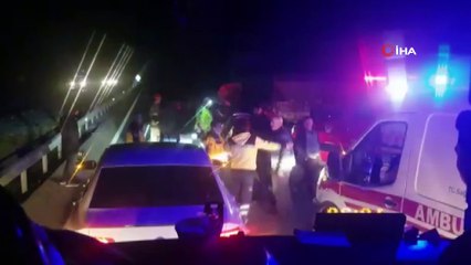 Tıra arkadan çarpan otomobilde can pazarı