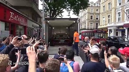 $2.5Million Lamborghini Centenario CAUSES CHAOS in London!_HD