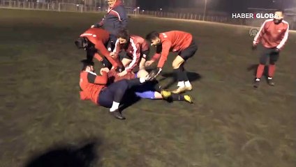 130 kiloluk futbolcunun idolü Vedat Muriç