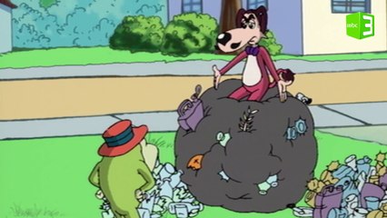 كرة القمامة وإعادة التدوير   