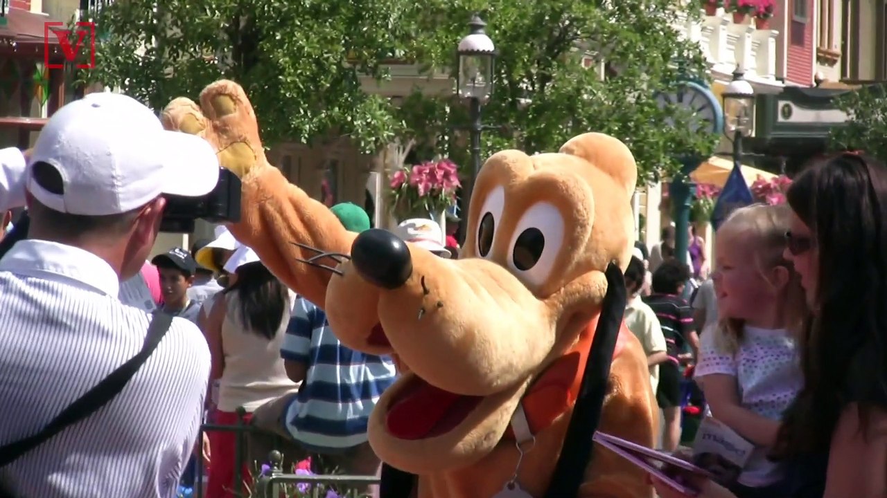 ‘I’m Going to Disney World!’: Why Do Super Bowl MVPs Shout This Famous Phrase?