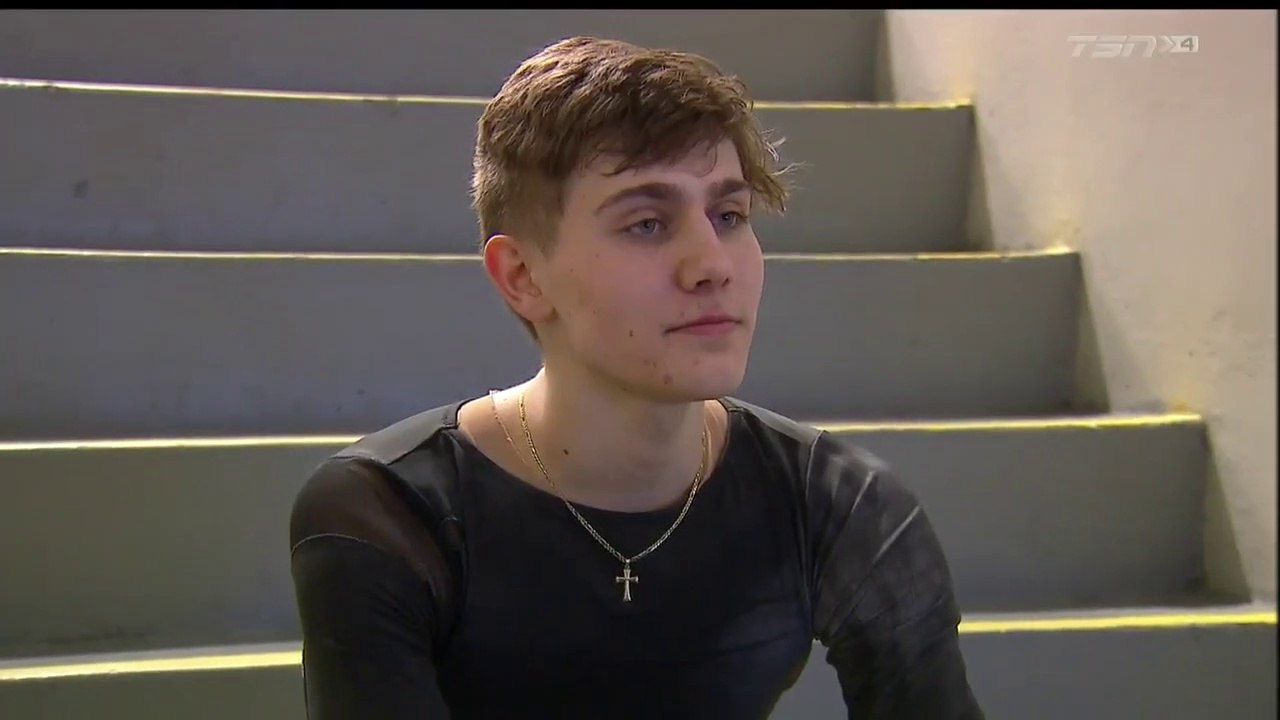 2020 Roman Sadovsky CFSC Sitting Backstage Alone Clip (720p, 59 fps)