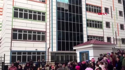 Zonguldak yapımı tamamlanan okullarına dönmek istiyorlar