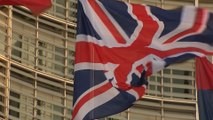 Instituciones europeas lucen banderas de Reino Unido