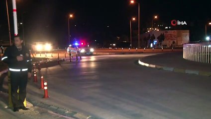 Savunma Bakanı Hulusi Akar, Hatay Devlet Hastanesi'ndeki yaralıları ziyaret etti