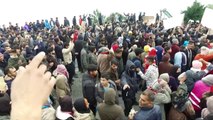Greqi/ Protestojnë emigrantët, policia përdor gaz lotsjellës