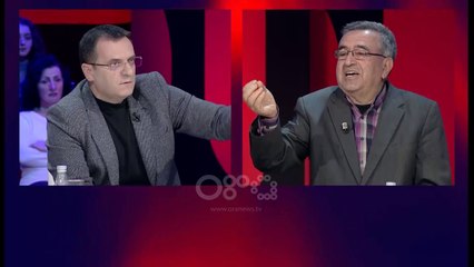 Debat i ashpër/Çollaku: Je i vetmi shef shërbimesh që bën tallava në studio; Klosi: Propagandë