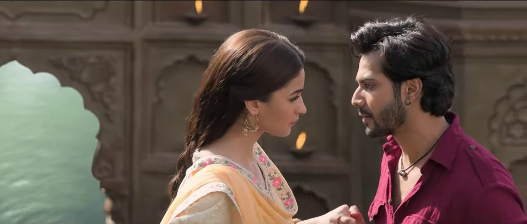 Kalank - Official Trailer, Varun, Aditya Roy, Sanjay, Alia, Sonakshi, Madhuri, Abhishek Varman