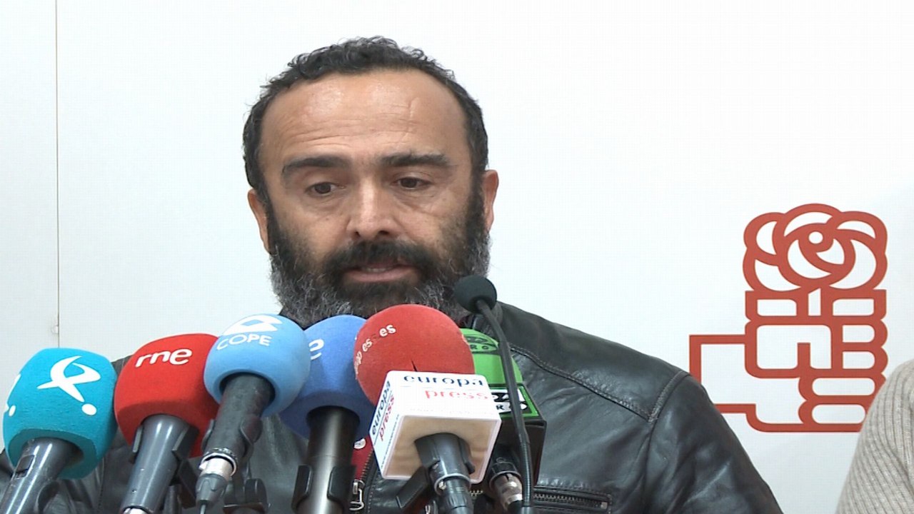 PSOE pide por "decencia política" a PP que aparte a alcalde "condenado"