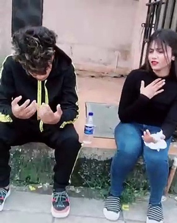 famous tiktokers .. couple love