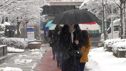 [날씨] 입춘 무색, 서울 한파특보...퇴근길 중부 눈 / YTN
