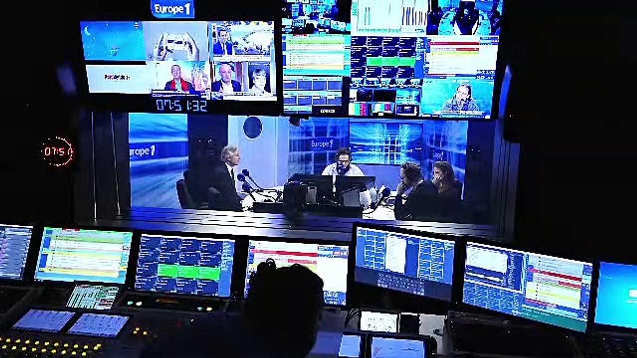 "Kad on stage" : la surprise musicale de Kad Merad sur scène