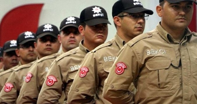 Bekçi maaşlarıyla ilgili bir açıklama da İçişleri Bakanlığı'ndan geldi: Lise mezunu 4.527 lira, lisans mezunu 4.534 lira alıyor