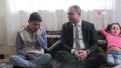 Kaymakam Aslan, küçük dengbej Kava’ya misafir oldu