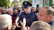 Protestë para uzinës së naftës në Ballsh/ Punëtorët kanë 4 muaj pa marrë pagat