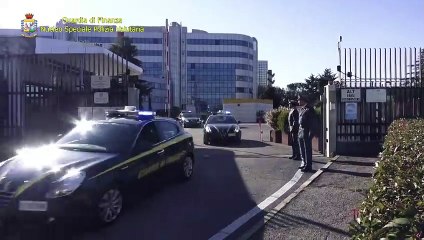 Pescara - Dati venduti da dipendenti pubblici ad agenzie recupero crediti- 4 arr)