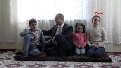 Van sokak müziği yapan kava, kaymakam aslan'ın desteğiyle okula gidecek