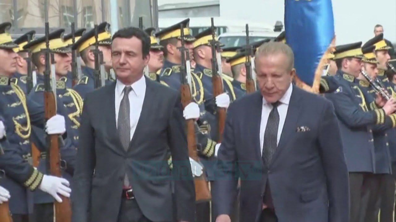 Kurti merr detyrën e kryeministrit nga Pacolli, mungon Haradinaj - News, Lajme - Vizion Plus