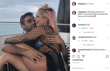 Lady Gaga ufficializza il suo nuovo amore con una foto sul social