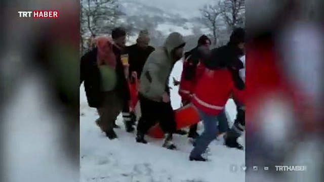 Bingöl'de ayağı kırılan kadının imdadına UMKE yetişti