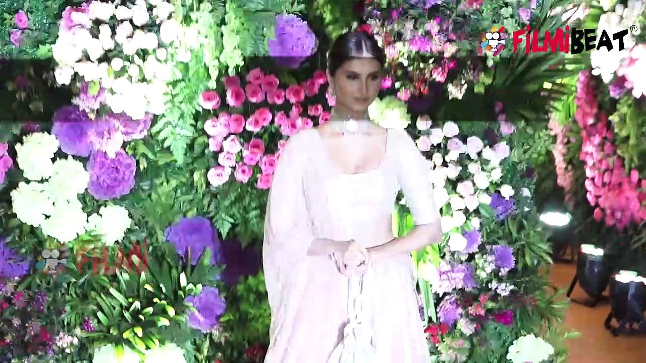 Kareena Kapoor की दूसरी भाभी बनेंगी Tara Sutaria? Armaan की शादी में यूं पहुंची Tara | FilmiBeat