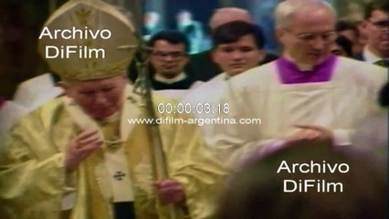 Pope John Paul II suffers fainting in the Vatican 1998