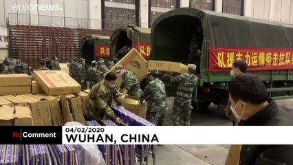 Китай: выставочный центр превратили в госпиталь