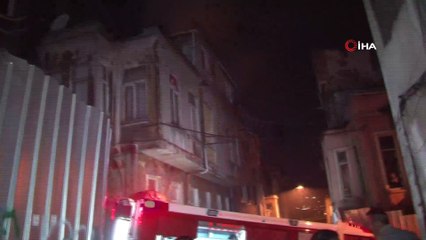 İtfaiye eri el frenini çekmeyi unuttu: 3 kişi ezildi