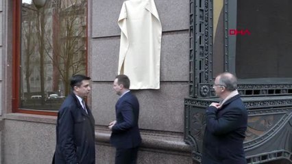 Kiev'deki ilk türk elçiliği binasına hatıra plaketi