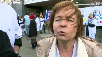 Médicos franceses avançam com "demissões simbólicas"