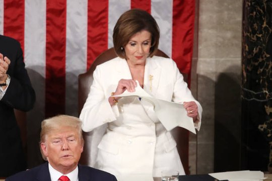 Nancy Pelosi Rips Up Trump's State of the Union Speech