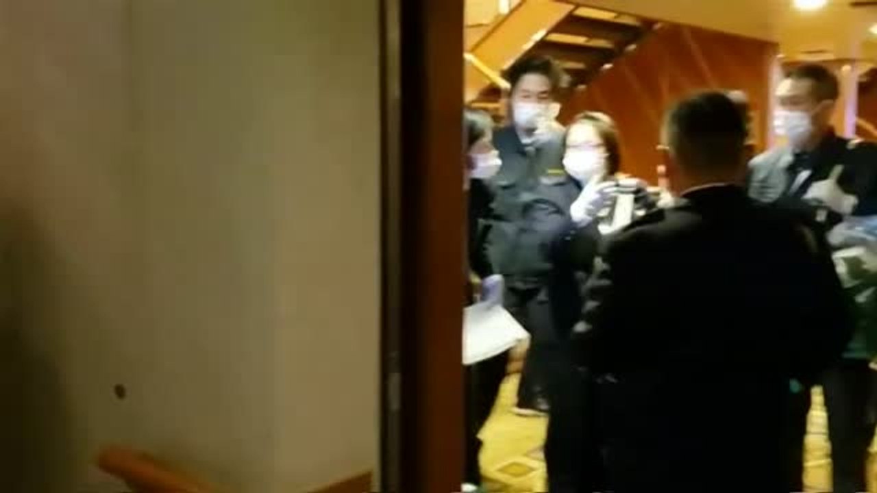 3.700 personas aisladas en un crucero que llevaba a 10 pasajeros contagiados por el coronavirus